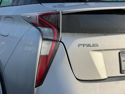 2017 Toyota Prius - Photo 29