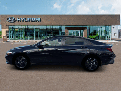 2026 Hyundai Elantra - Photo 22