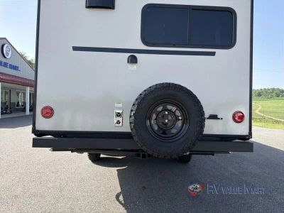 2027 Forest River RV No Boundaries — photo 20 view