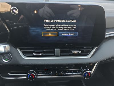2026 Chevrolet Equinox — photo 11 view