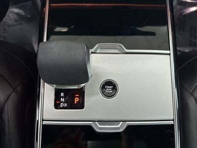 2025 Land Rover Range Rover - Photo 17