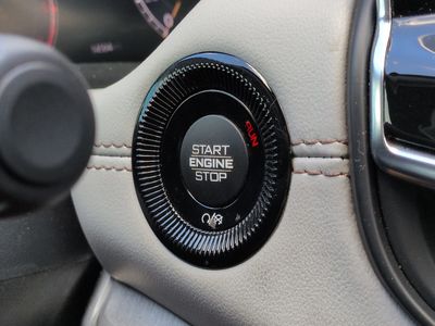 2023 Jeep Compass — photo 30 view