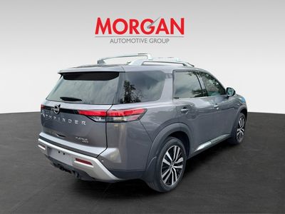 2023 Nissan Pathfinder — side profile view