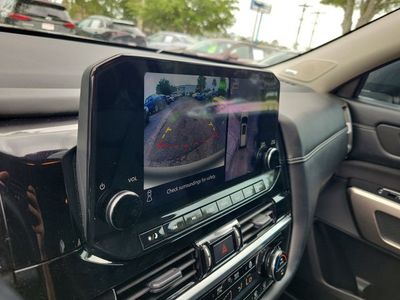 2023 Nissan Pathfinder — photo 22 view
