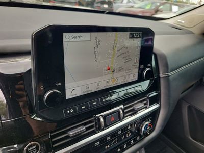 2023 Nissan Pathfinder — photo 21 view