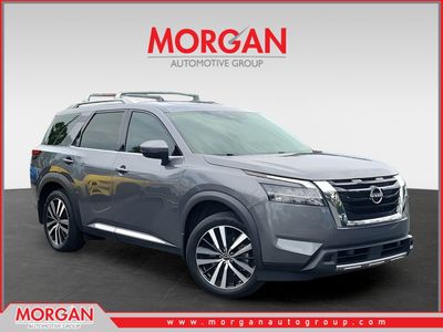 2023 Nissan Pathfinder Platinum in Gray — front three-quarter view