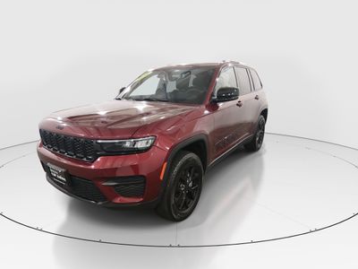 2025 Jeep Grand Cherokee - Photo 3