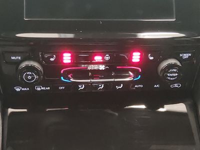 2025 Jeep Grand Cherokee - Photo 17