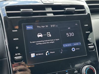 2023 Hyundai Tucson — photo 12 view