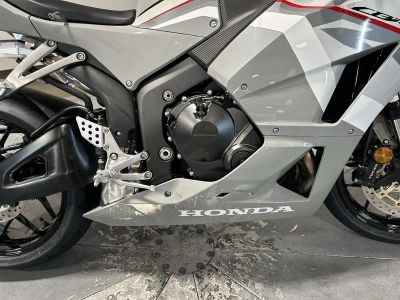 2026 Honda CBR600RR - Photo 17