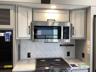 2025 Keystone RV Montana High Country - Photo 18