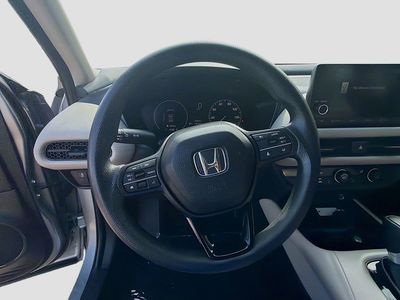 2024 Honda HR-V — photo 10 view