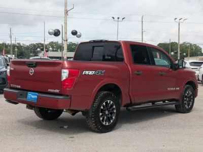 2018 Nissan Titan - Photo 5