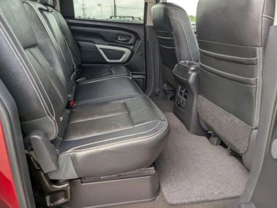 2018 Nissan Titan - Photo 20