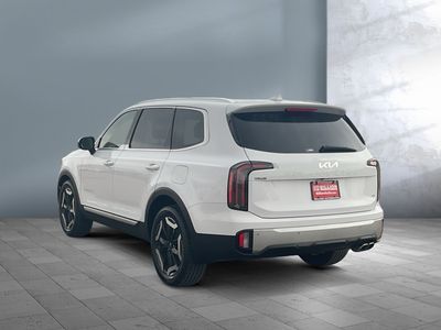 2023 Kia Telluride — interior view
