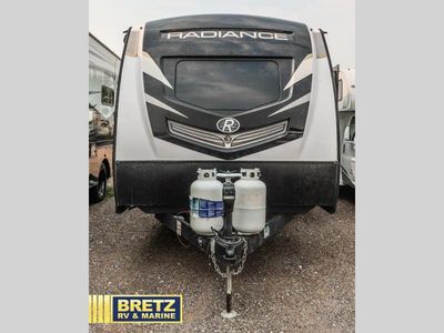 2023 Cruiser Radiance Ultra Lite - Photo 3