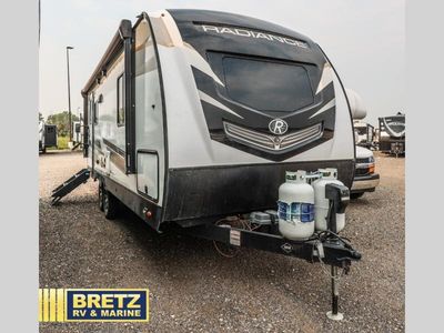 2023 Cruiser Radiance Ultra Lite - Photo 1