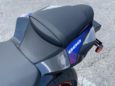 2026 Suzuki GSX-R600 - Photo 16