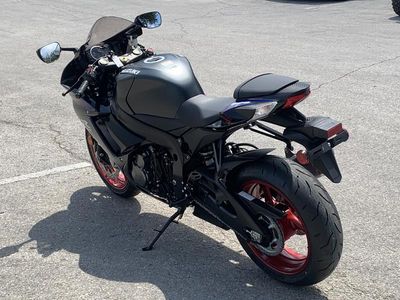 2026 Suzuki GSX-R600 - Photo 6