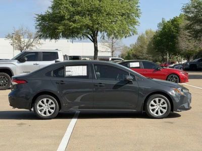 2026 Toyota Corolla - Photo 3