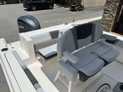 2025 Robalo 230 CC - Photo 21
