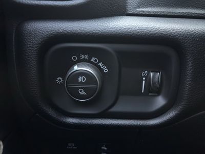 2021 RAM 1500 - Photo 19