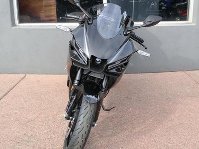 2026 Yamaha YZF-R3 - Photo 8