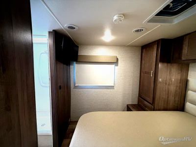 2025 Winnebago Spirit — photo 22 view