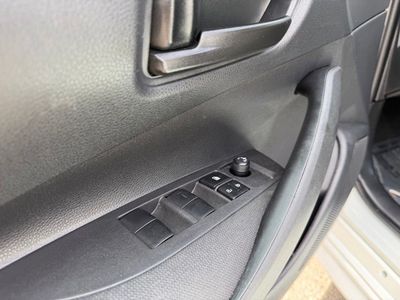 2024 Toyota Corolla — photo 16 view