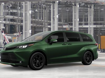 2026 Toyota Sienna - Photo 3
