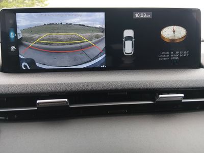 2025 Genesis GV70 - Photo 16