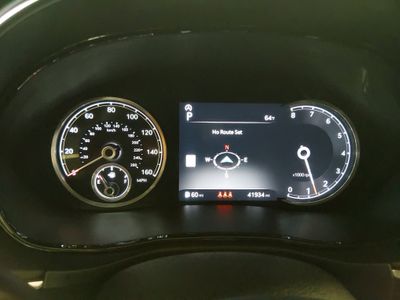 2025 Genesis GV70 - Photo 14
