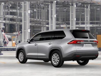 2026 Toyota Grand Highlander Hybrid - Photo 8