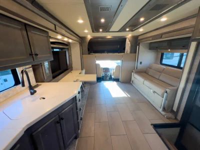 2023 Tiffin ALLEGRO BAY - Photo 4