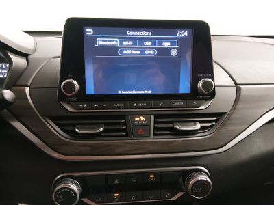 2024 Nissan Altima — photo 13 view