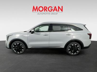 2026 Kia Sorento — photo 8 view