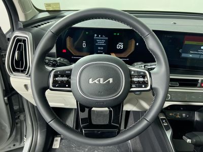 2026 Kia Sorento — photo 17 view