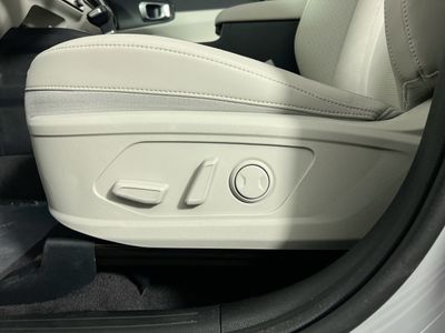 2026 Kia Sorento — photo 15 view