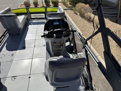 2025 Sea-Doo Switch Cruise 21 - 170 hp Painted - Photo 10