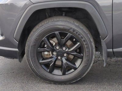 2024 Toyota RAV4 — photo 7 view