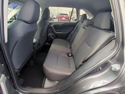 2024 Toyota RAV4 — photo 14 view