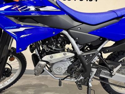 2026 Yamaha WR125R - Photo 13