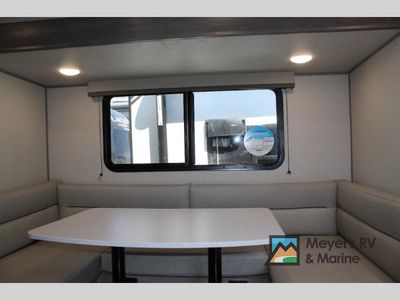 2026 Coachmen RV Catalina Summit Series 7 - Photo 18