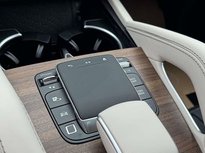 2026 Mercedes-Benz GLE — photo 28 view