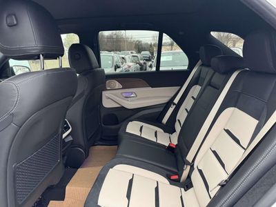2026 Mercedes-Benz GLE — photo 29 view