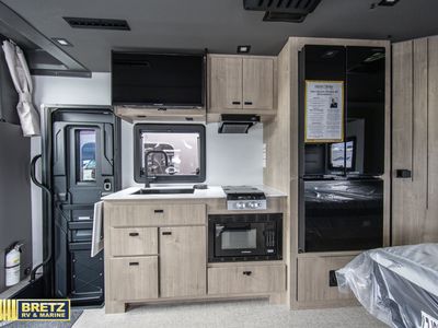 2026 Grand Design Lineage Series M - Photo 22
