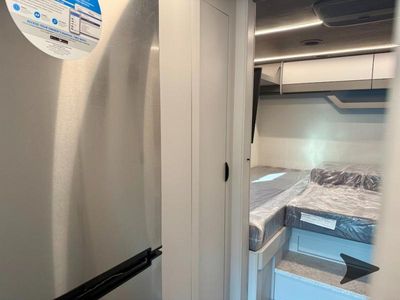 2026 Coachmen RV Euro - Photo 38