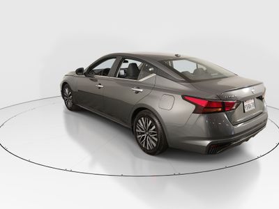 2025 Nissan Altima — detail view
