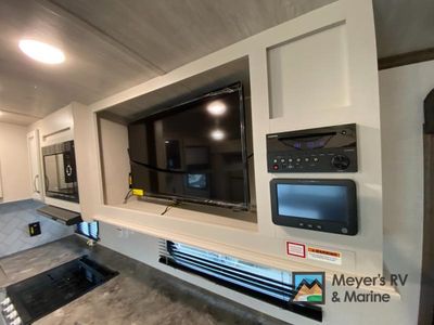 2021 Keystone RV Cougar - Photo 13