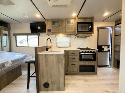 2022 Forest River RV Surveyor Legend - Photo 21